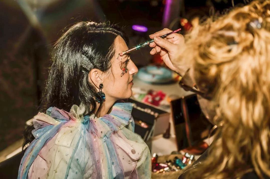 Glitter Bar